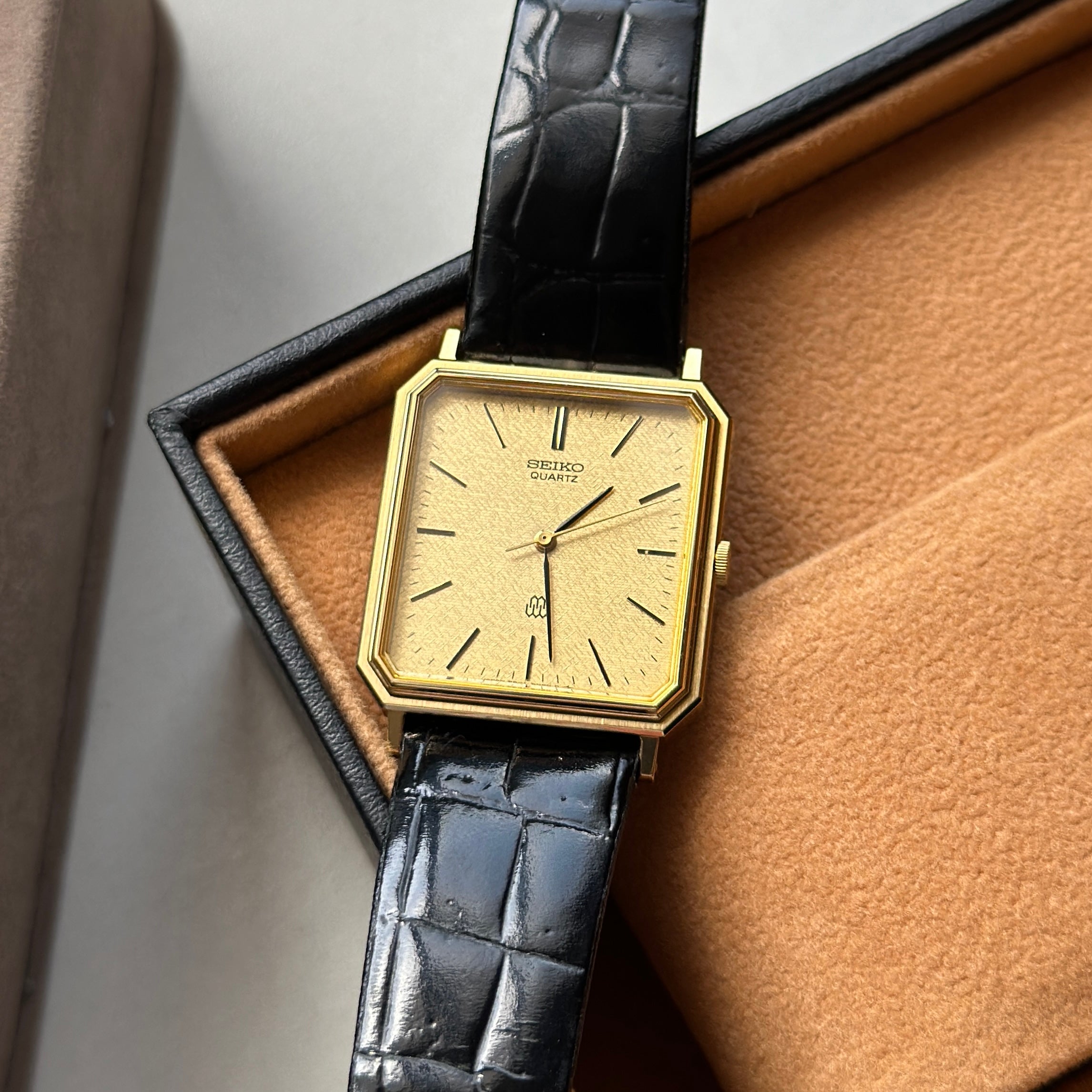 1984 Seiko Twin Quartz Gold Dial 9641-5060