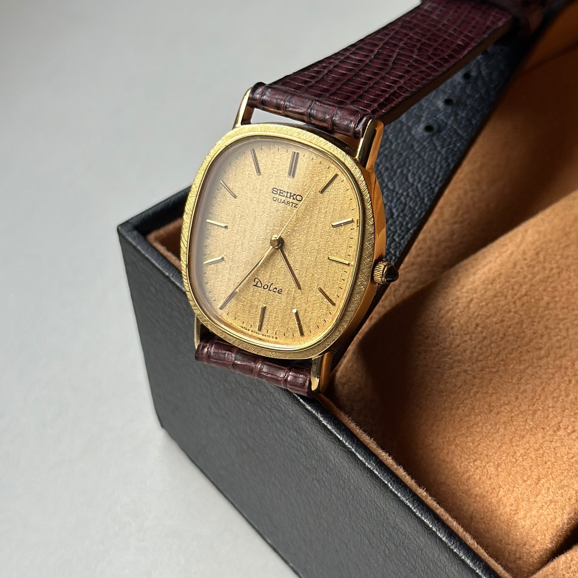 1981 Seiko Dolce Ellipse 6030-5410