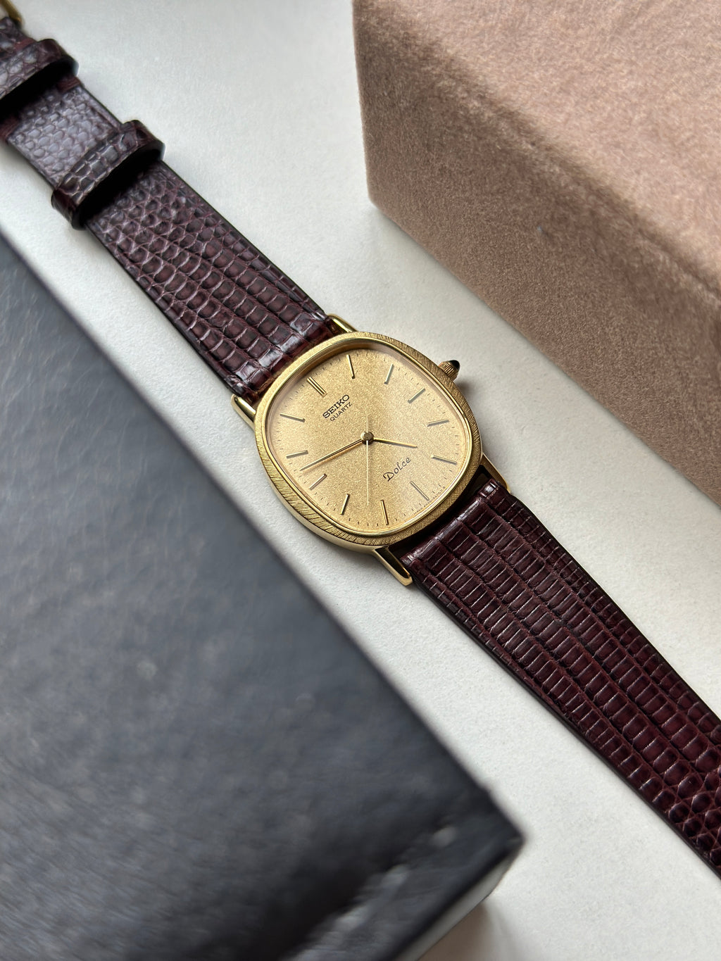 1981 Seiko Dolce Ellipse 6030-5410
