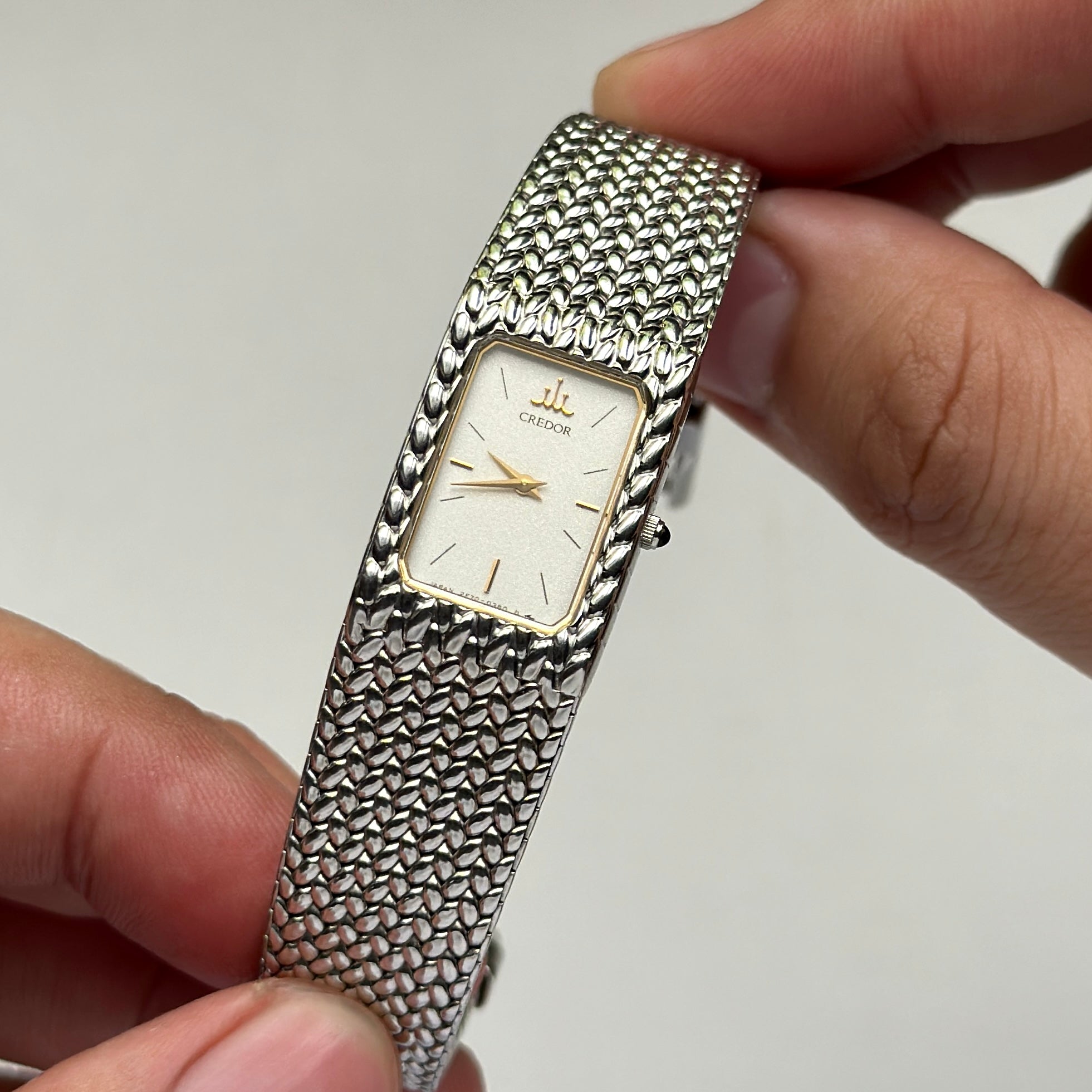 1985 Seiko Credor 2F70-5340 White Dial
