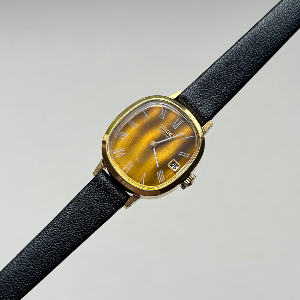 1973 Rare Ladies Seiko Tiger Eye 2415-7001