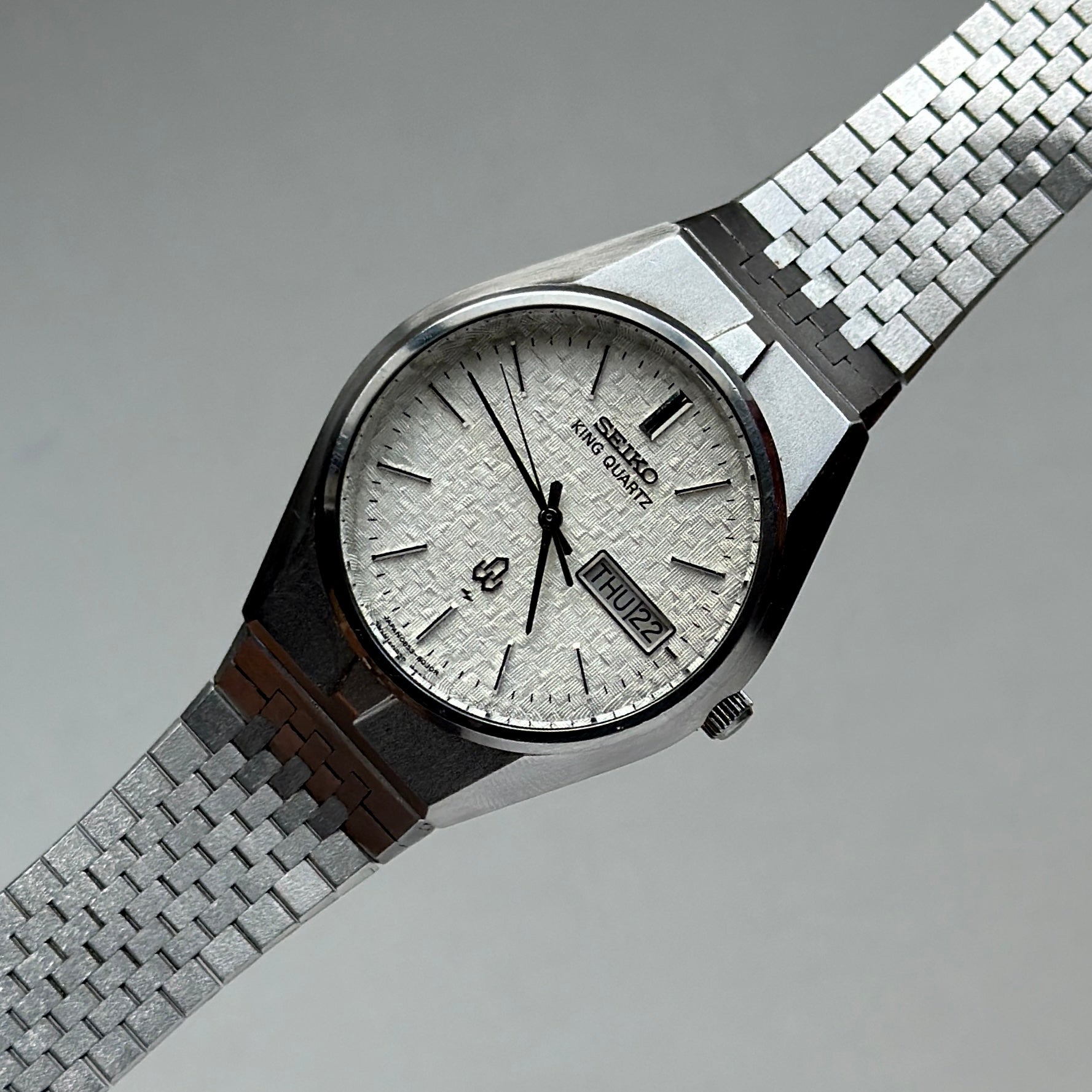 1977 Seiko King Quartz Weave Dial