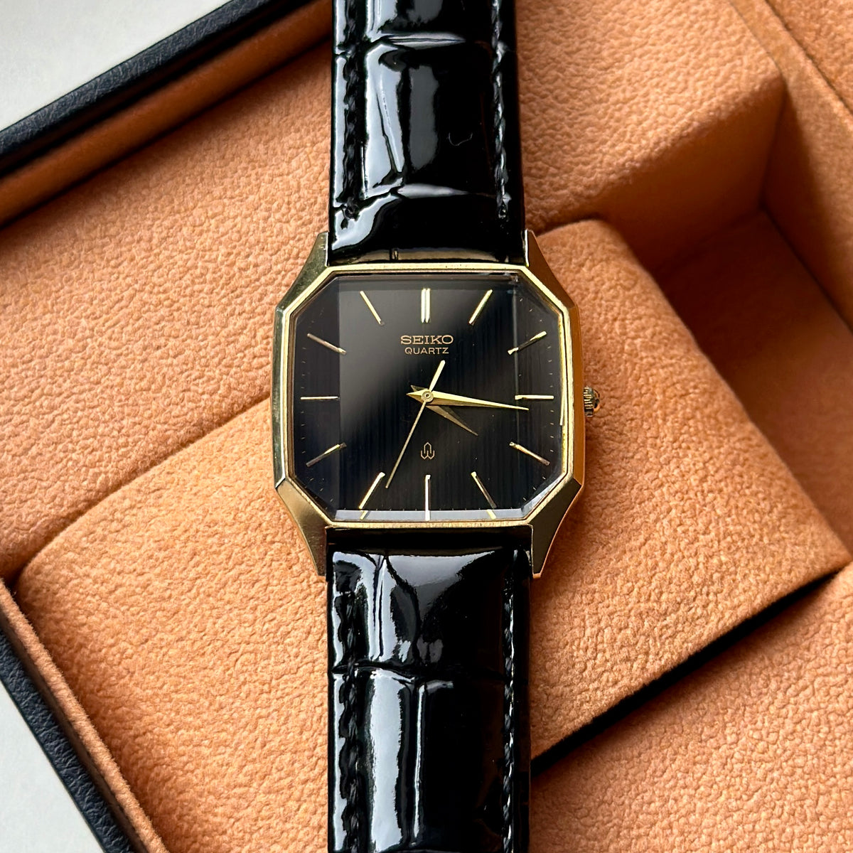 1981 Seiko Tank Faceted 6030-5440