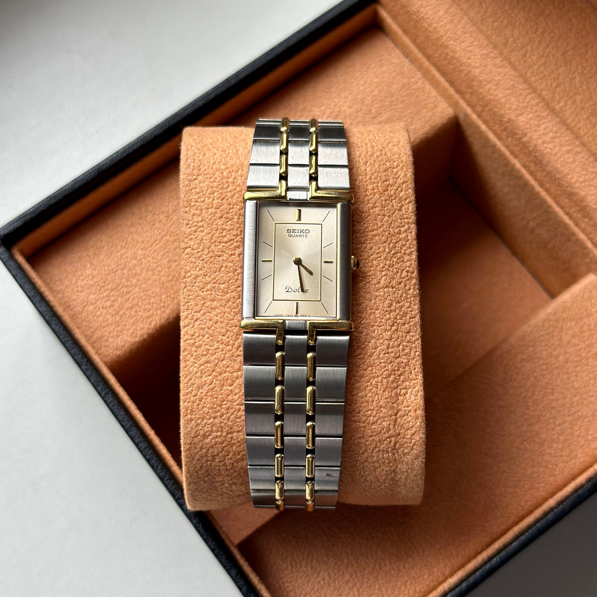 1984 Seiko Dolce Two-tone 7320-6090