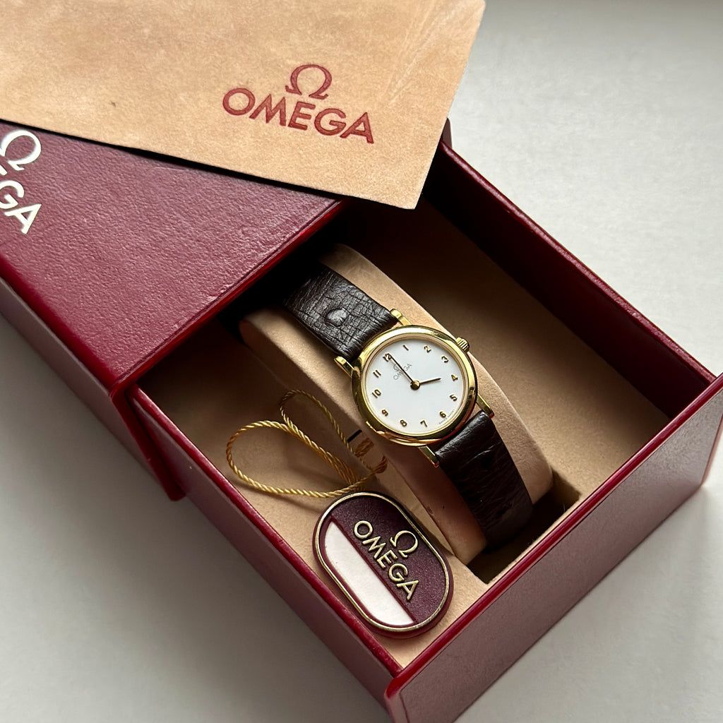 1980s Ladies Omega De Ville 595.0097