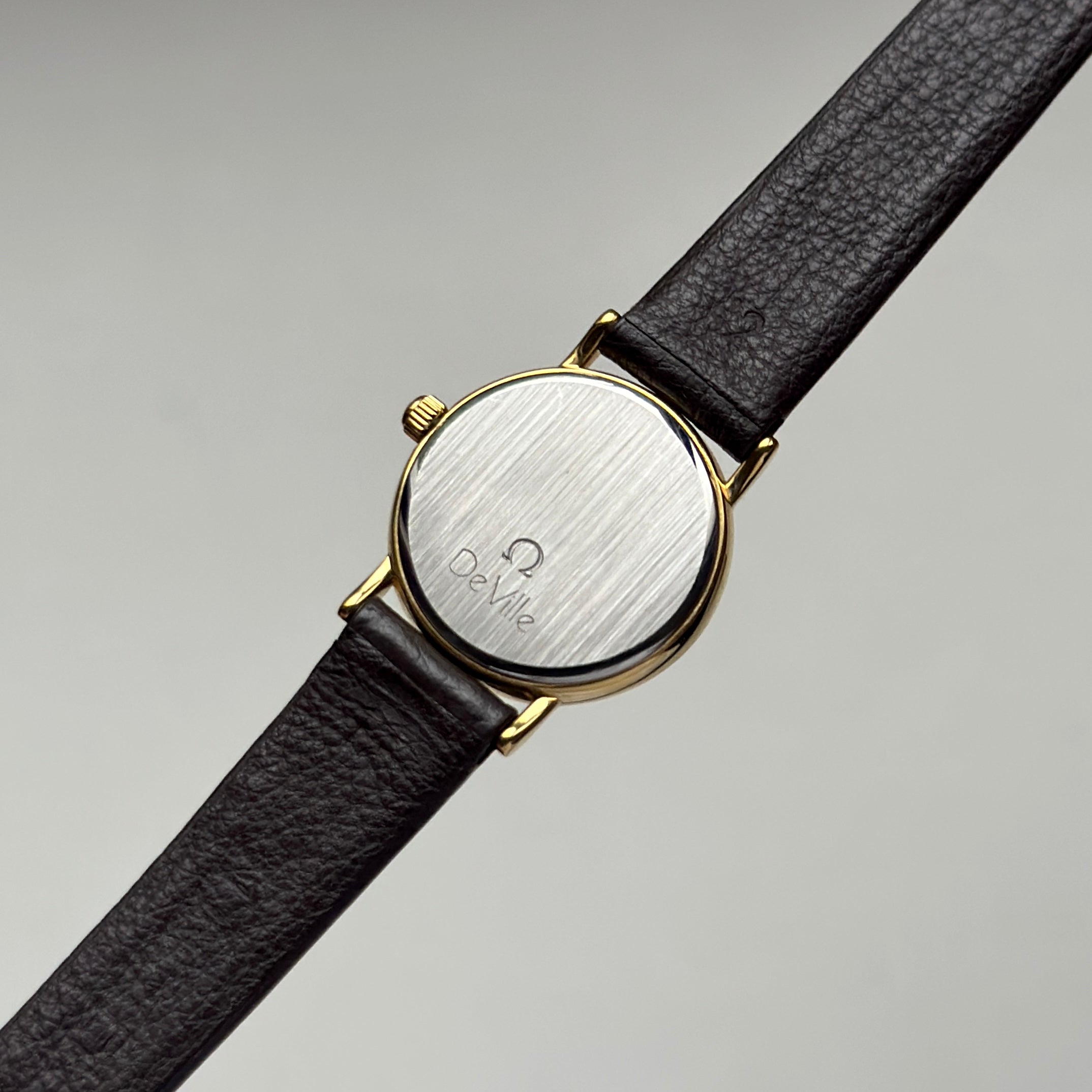 1980s Ladies Omega De Ville 595.0097