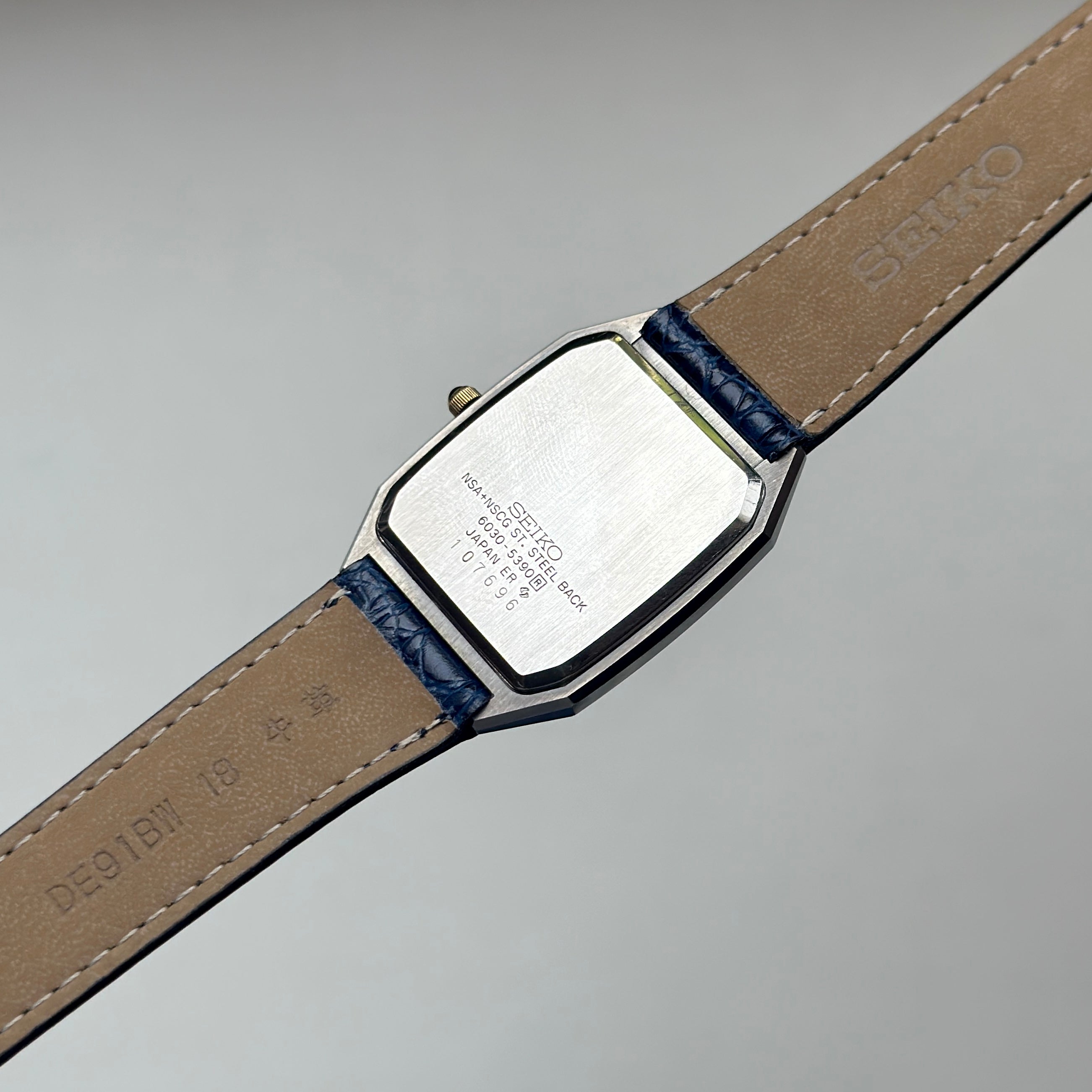 1981 Seiko Dolce Tank Snowflake