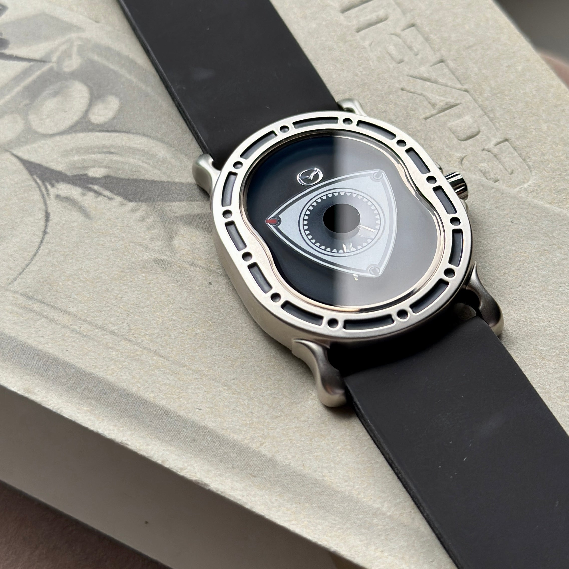 1999 Seiko Mazda Rotary Engine watch 1955/5000