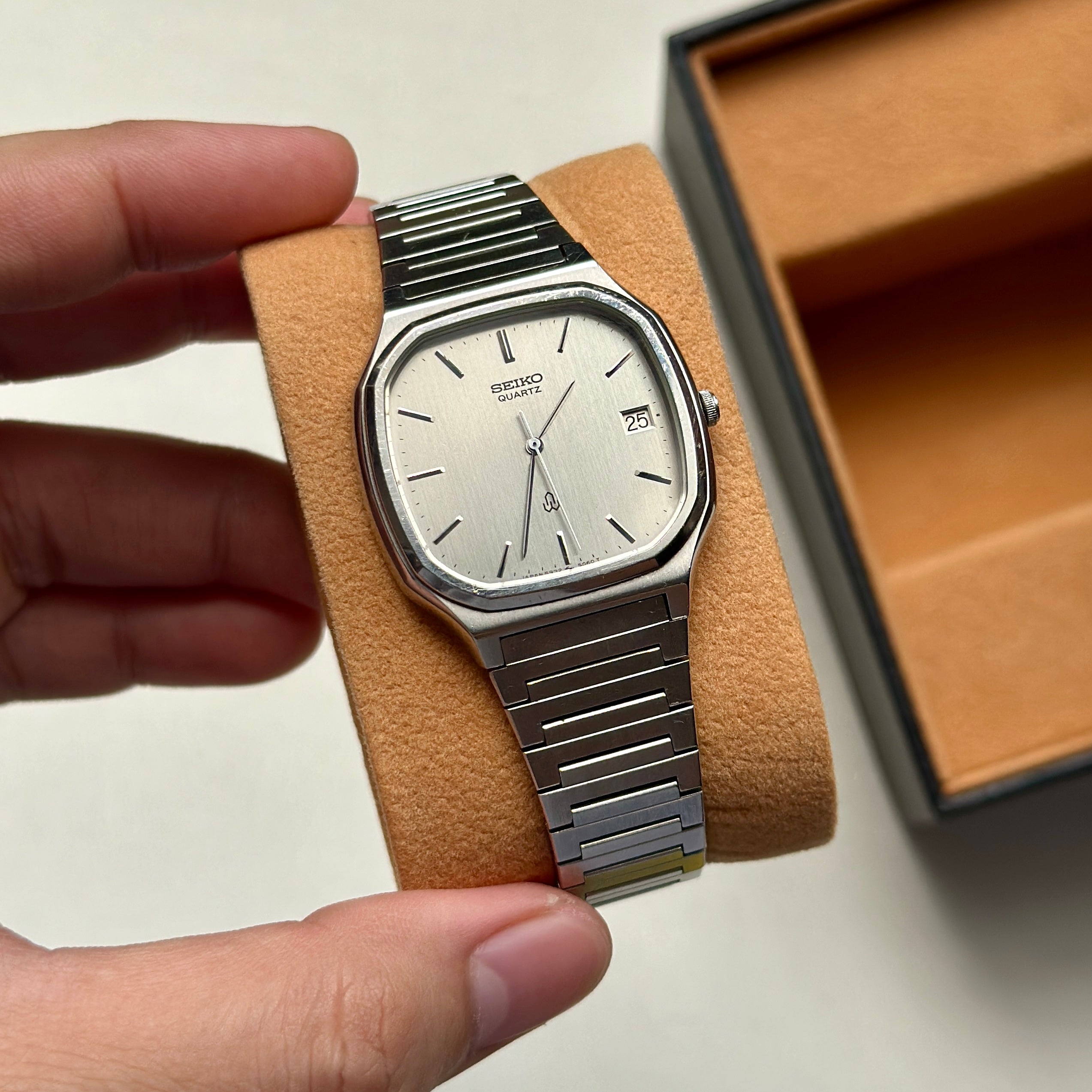 1980 Seiko Seagull Silver linen