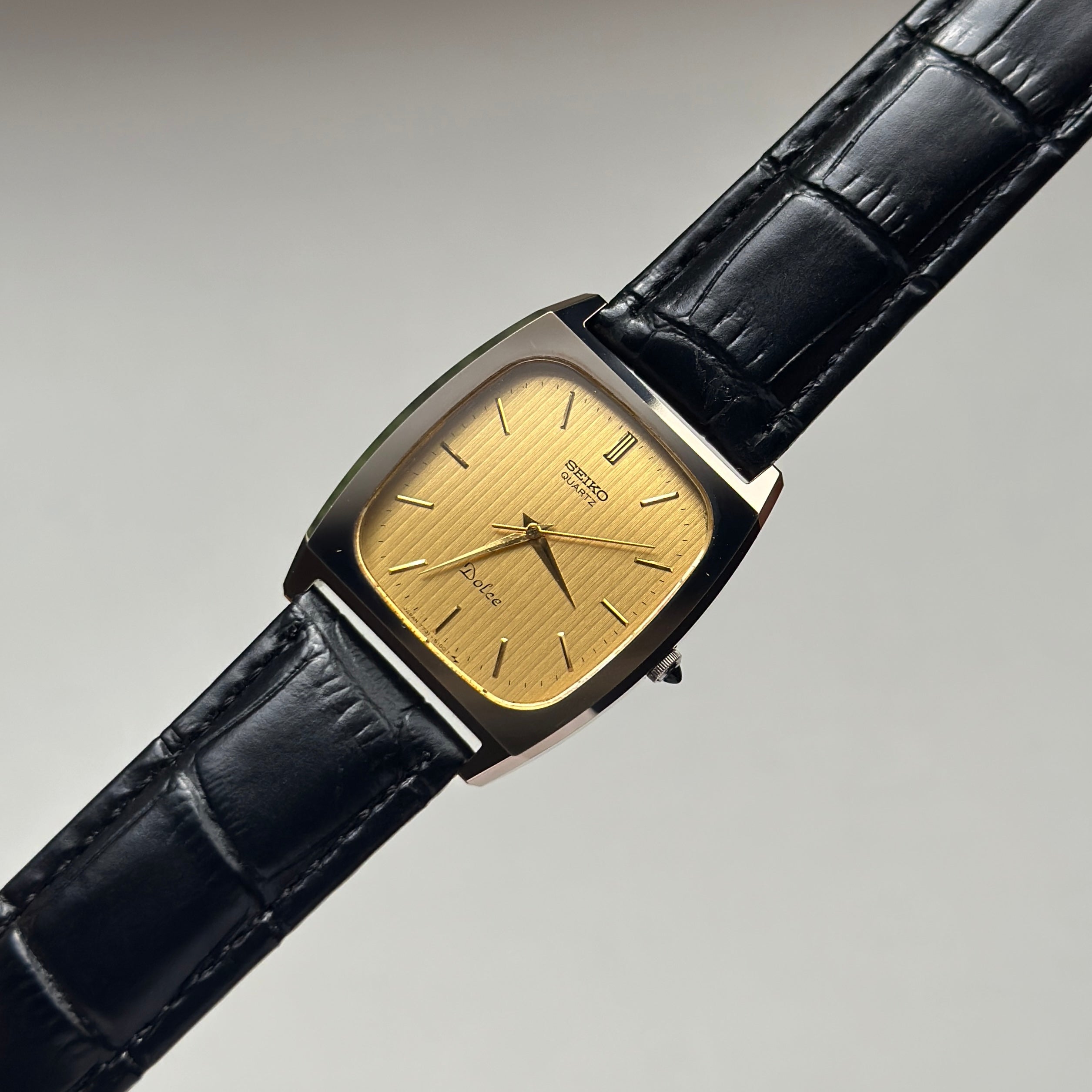 1983 Seiko Dolce NSAG Pinstripe