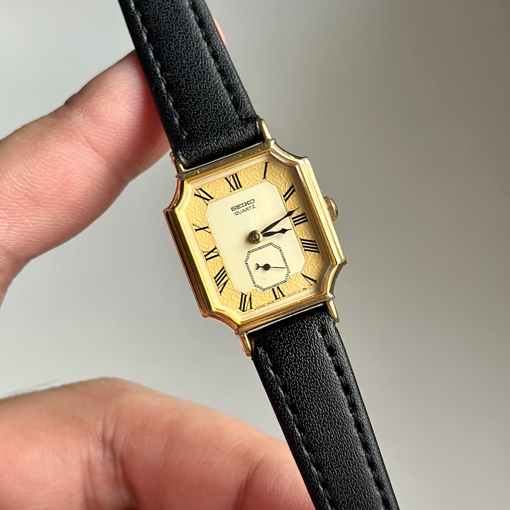 1982 Ladies Seiko art-deco 1428-5000