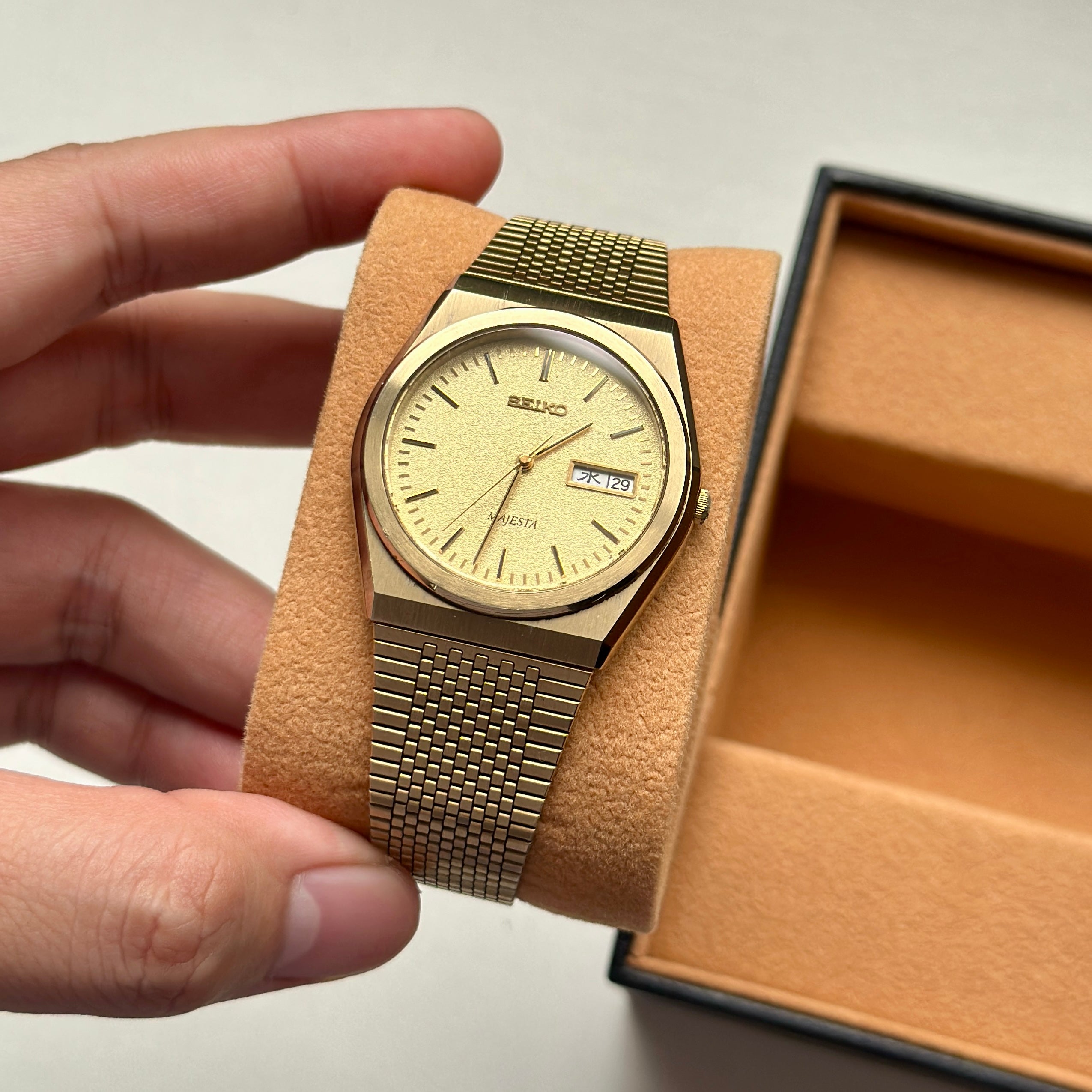 1988 Seiko Majesta 9533-7000