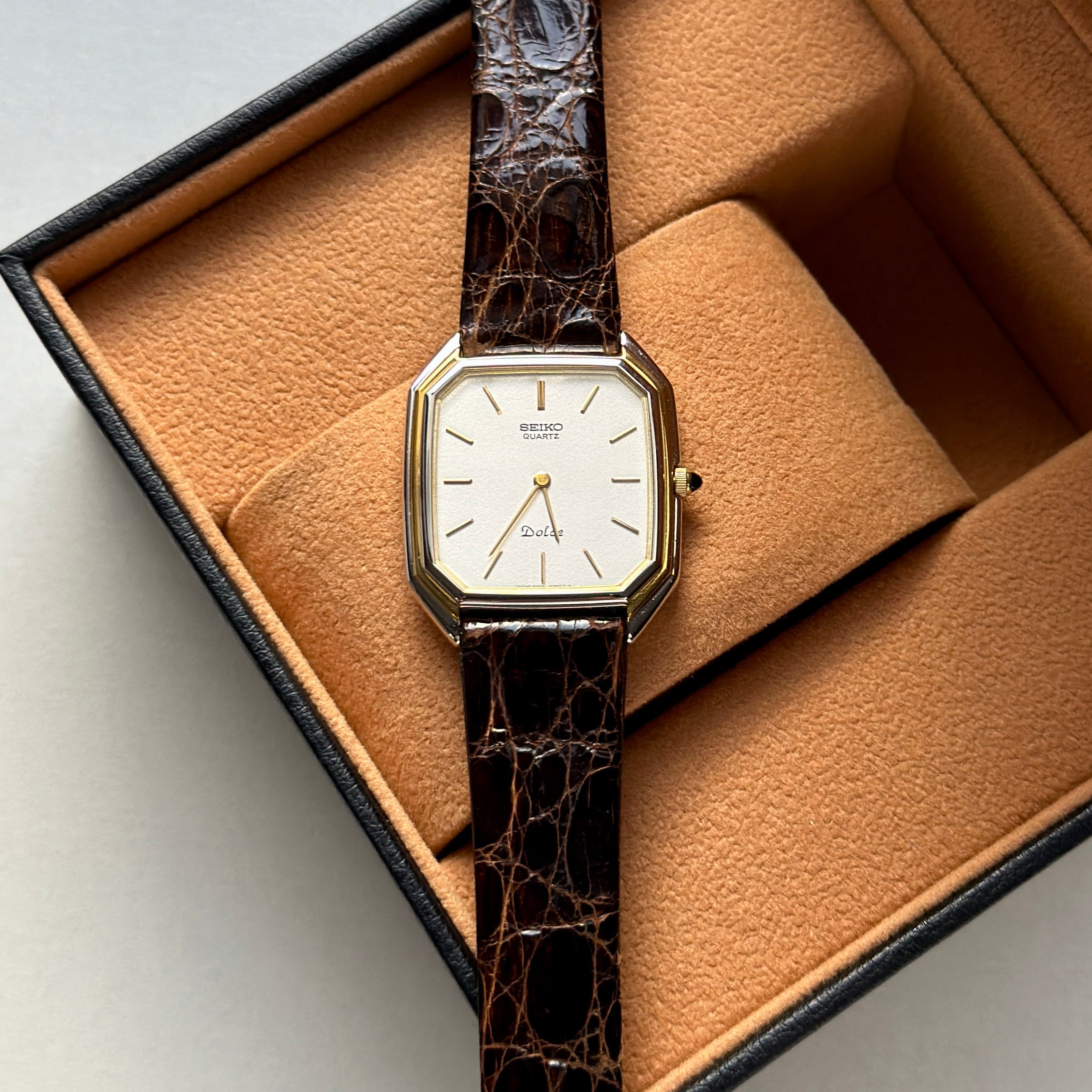 1982 Seiko Dolce two-tone 6020-5930