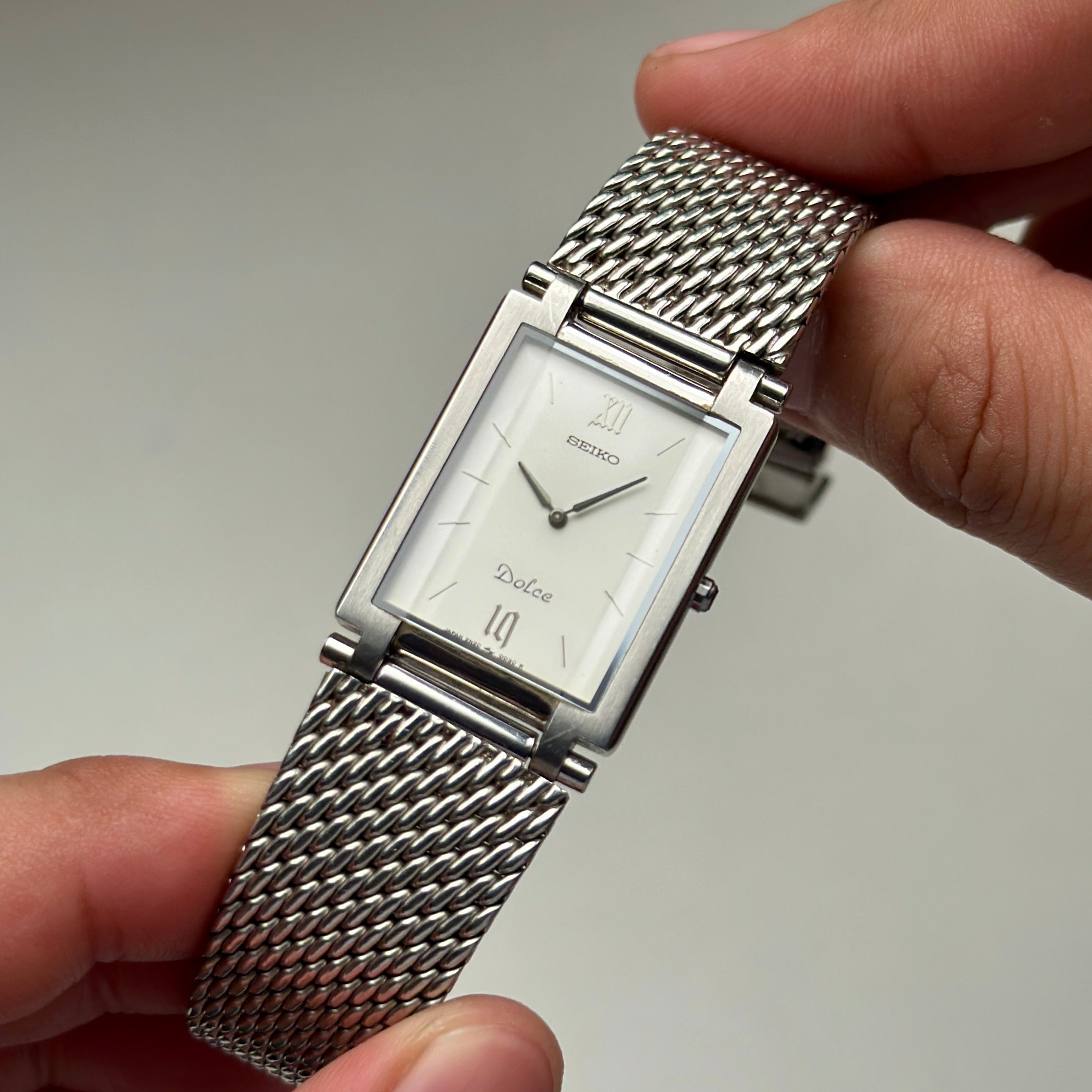 1986 Seiko Dolce 2N20-5030