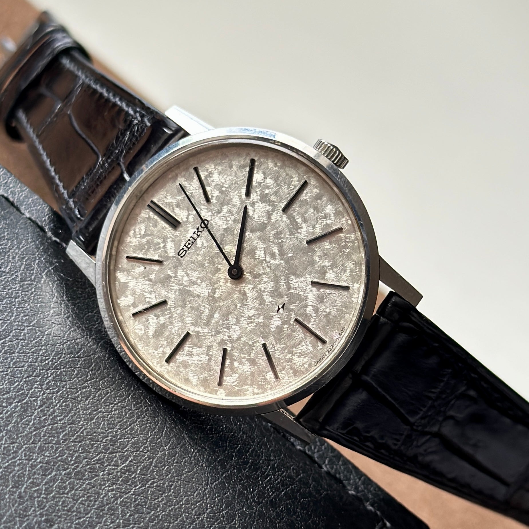1975 Seiko Chariot Koyuki textured dial 2220-0430