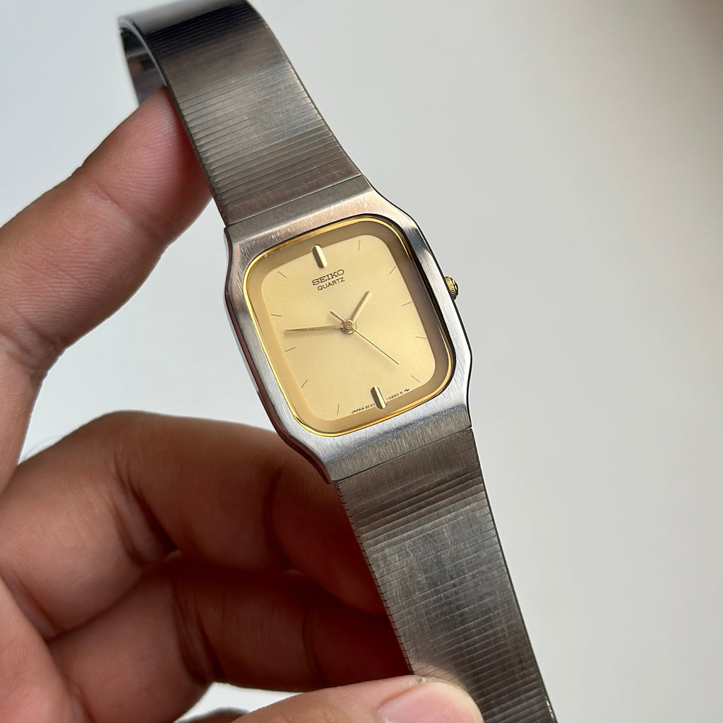1984 Seiko 2C21-5330
