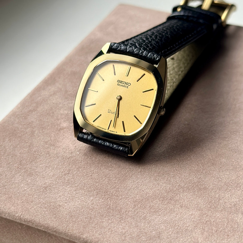 1981 Seiko Dolce 6020-5250