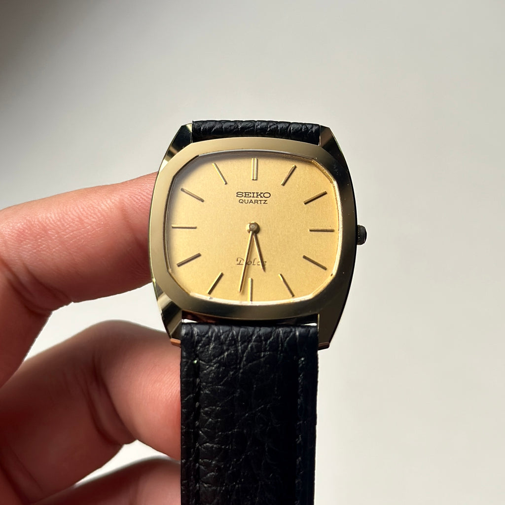 1981 Seiko Dolce 6020-5250