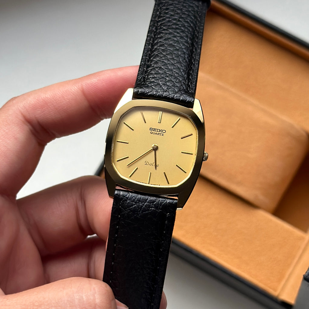 1981 Seiko Dolce 6020-5250