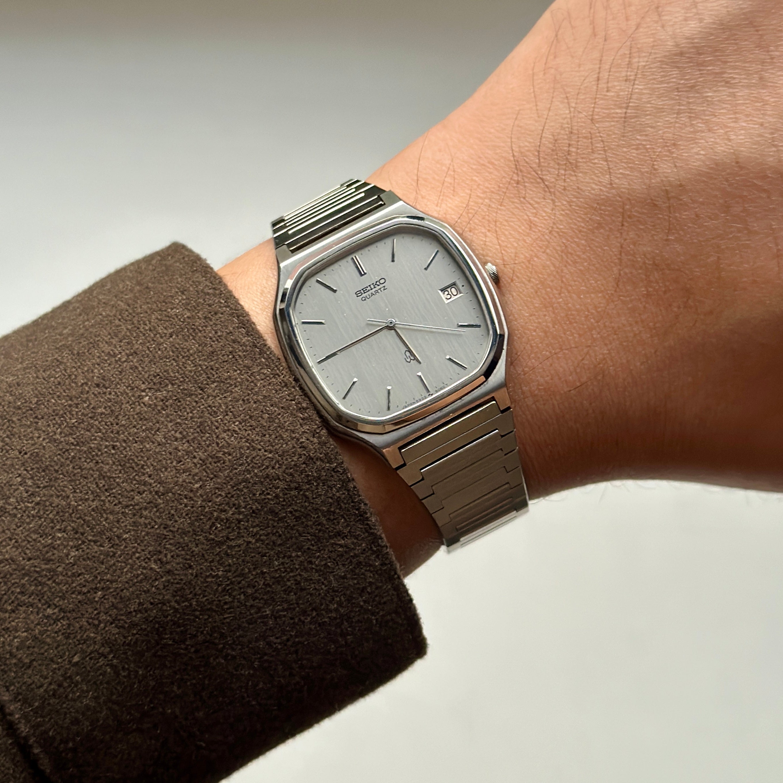 1980 Seiko Seagull Silver linen 5932-5030