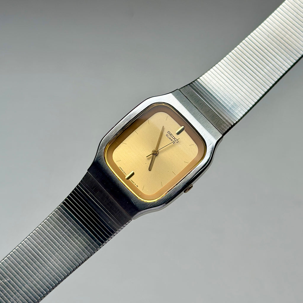 1984 Seiko 2C21-5330