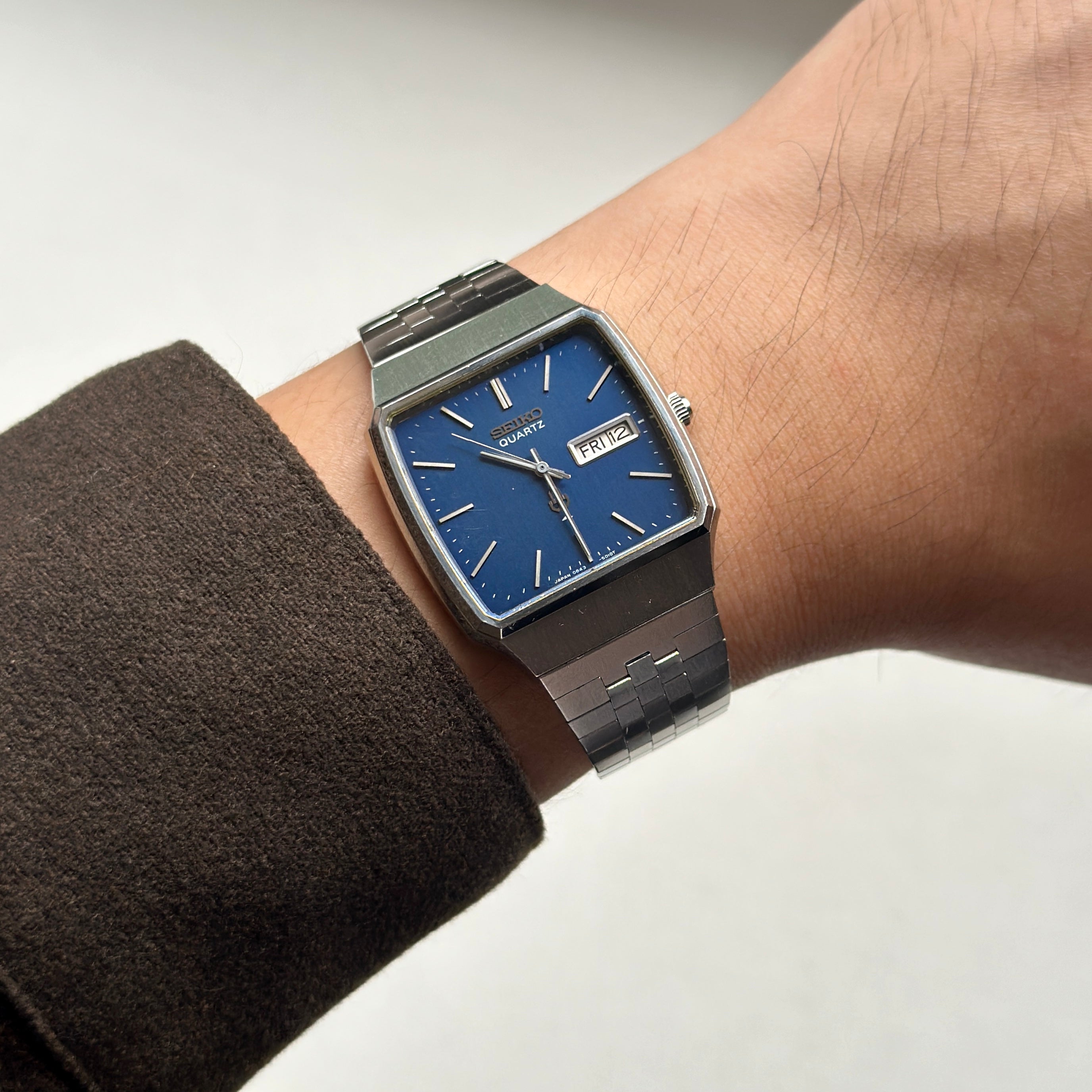 1975 Seiko Quartz Blue 0843-5010