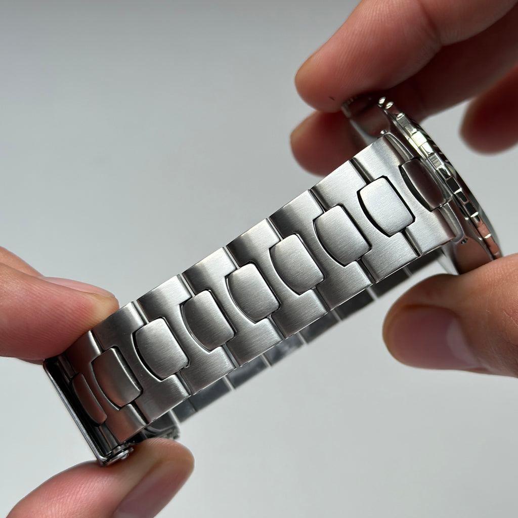 1990s Omega Seamaster 200 "Pre-Bond"