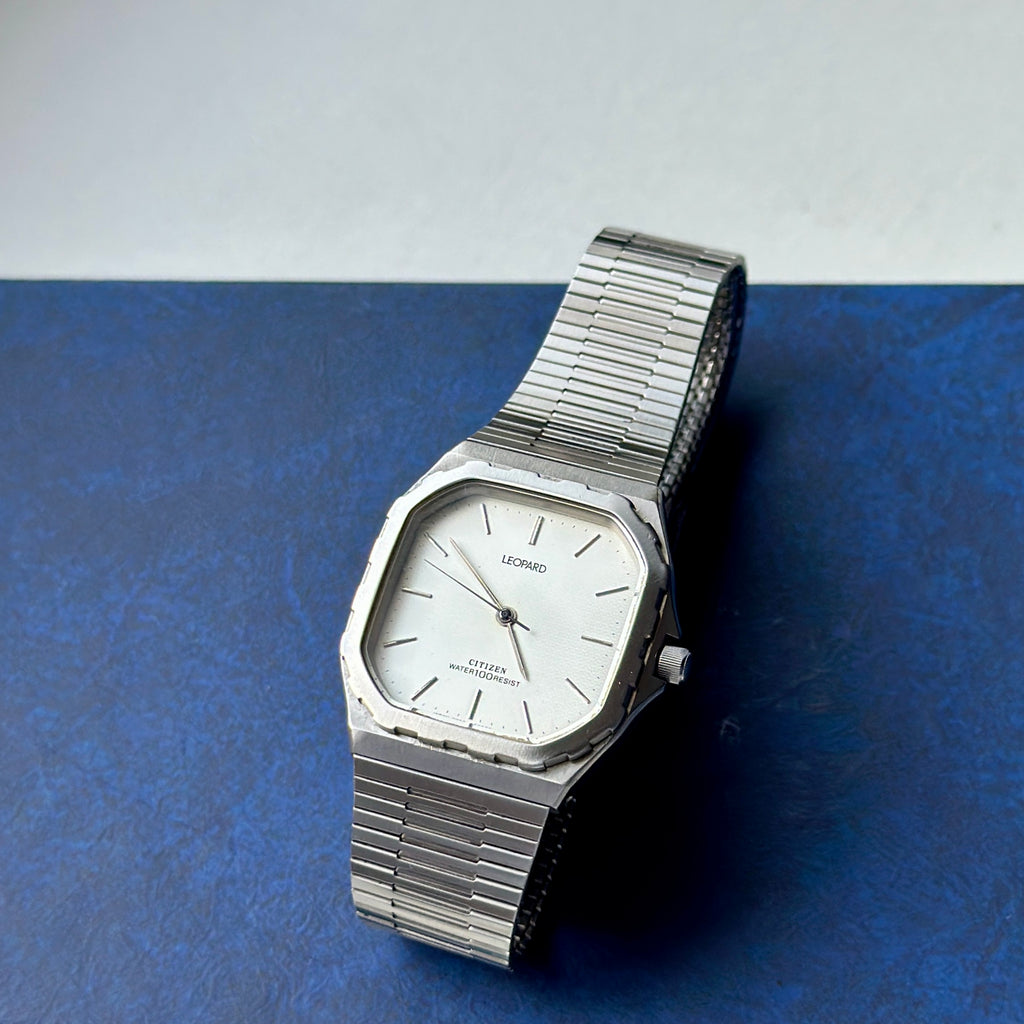 1980s Citizen White Leopard 7933-799976
