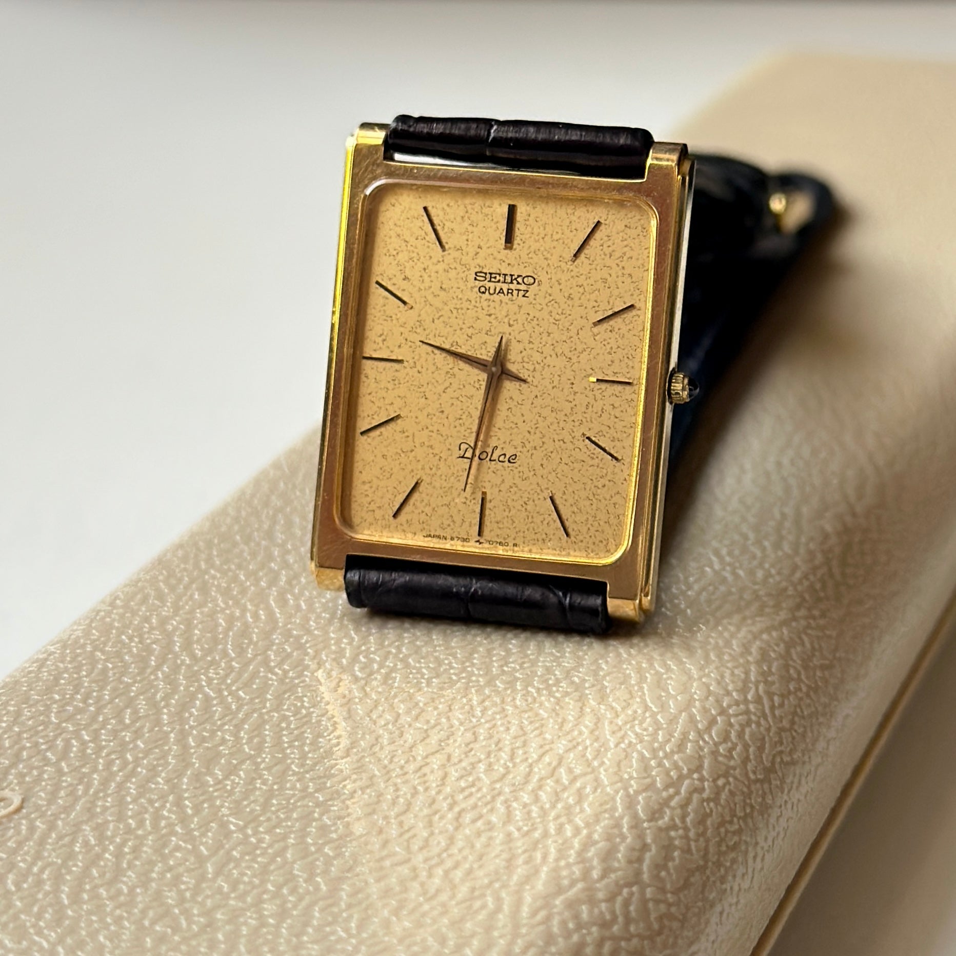 1982 Seiko Dolce Ultra thin 6730-5530
