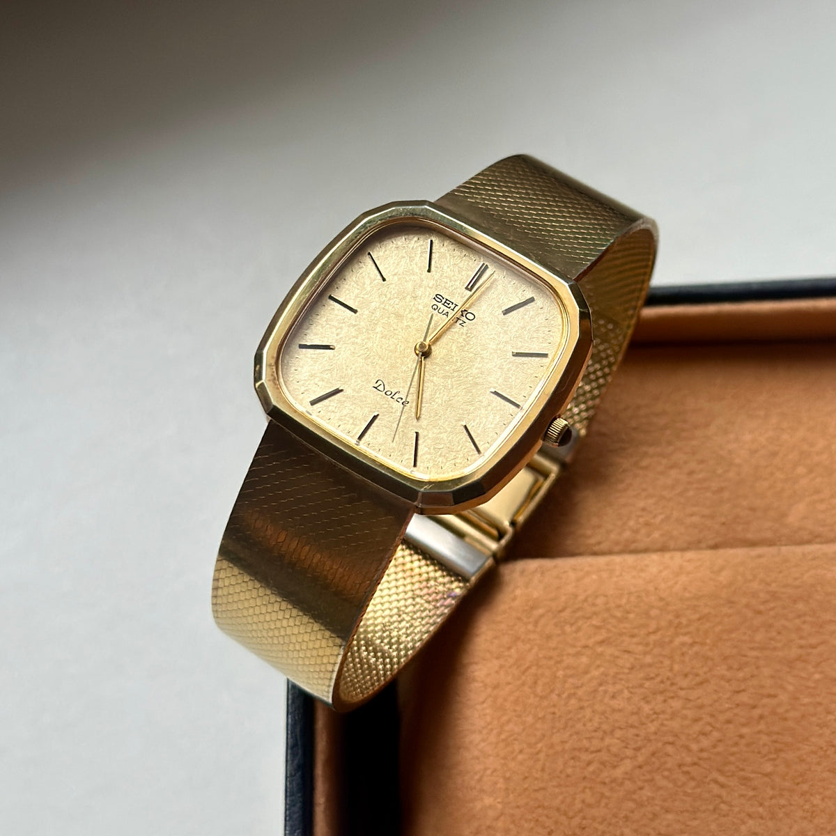 1983 Seiko Dolce Gold 9521-5080